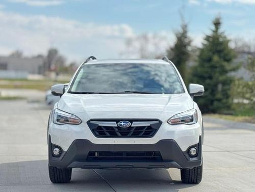 Crystal White Pearl 2021 Subaru Crosstrek Limited