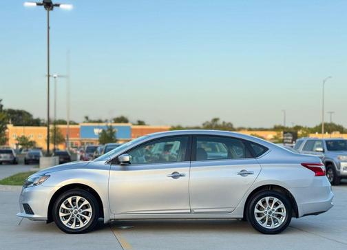 2016 Nissan Sentra SV