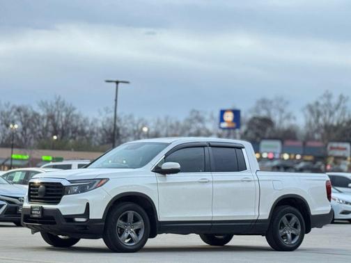 Platinum White Pearl 2023 Honda Ridgeline RTL