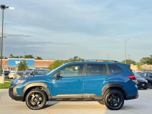 Geyser Blue 2024 Subaru Forester Wilderness