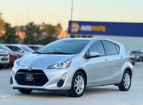 2016 Toyota Prius c Three