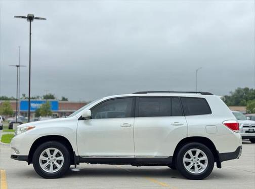 2013 Toyota Highlander SE