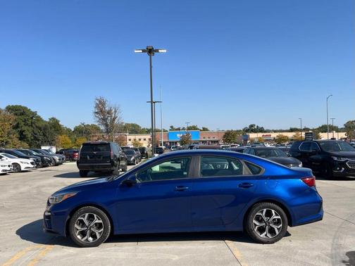 Deep Sea Blue 2021 Kia Forte LXS