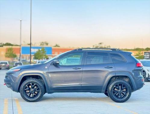 2017 Jeep Cherokee Sport