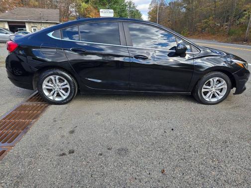 2019 Chevrolet Cruze LT