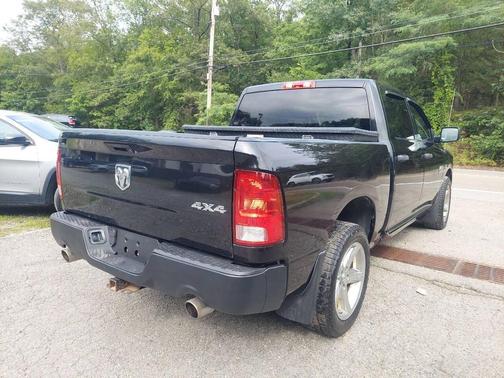 2017 RAM 1500 Express