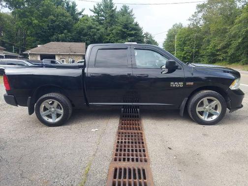 2017 RAM 1500 Express