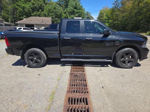 2017 RAM 1500 Express