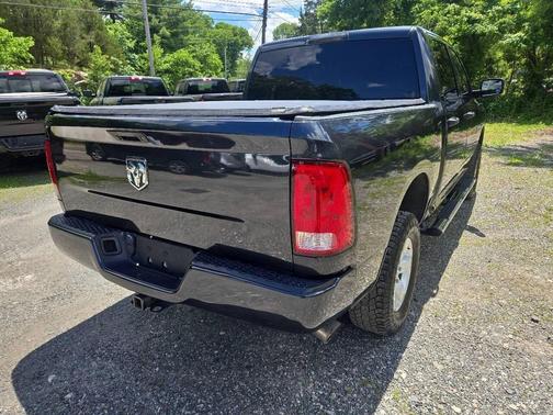 Maximum Steel Metallic Clearcoat 2018 RAM 1500 Express