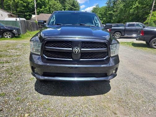 Maximum Steel Metallic Clearcoat 2018 RAM 1500 Express