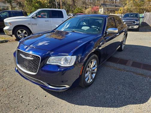 2015 Chrysler 300C Platinum