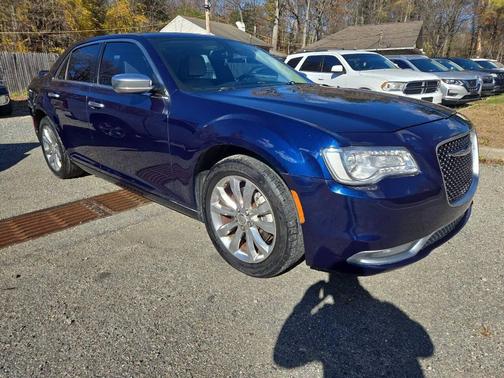 2015 Chrysler 300C Platinum