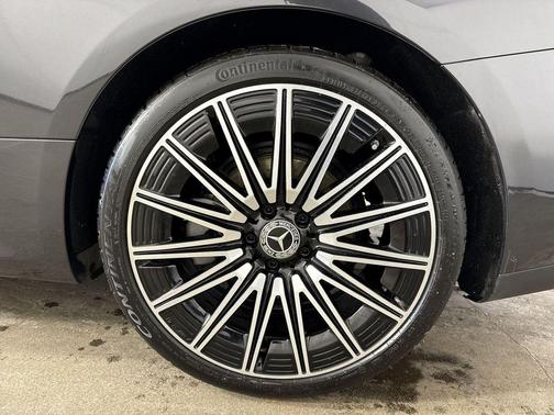 Graphite Gray Metallic 2025 Mercedes-Benz CLE 300 4MATIC Coupe