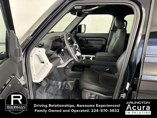 2025 Land Rover Defender 110 P300