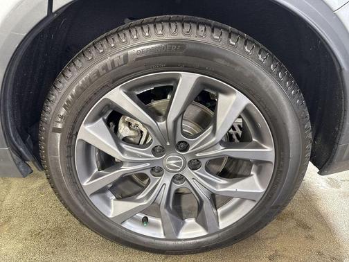 Lunar Silver Metallic 2022 Acura MDX A-Spec Package