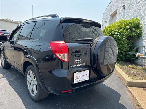 2007 Toyota RAV4 Sport