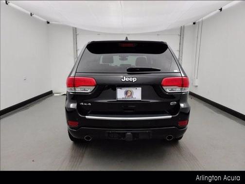 Photo 5 of 40 of 2017 Jeep Grand Cherokee Overland