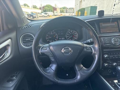 2014 Nissan Pathfinder SL