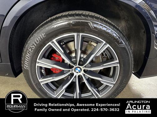 Carbon Black Metallic 2024 BMW X5 M60i