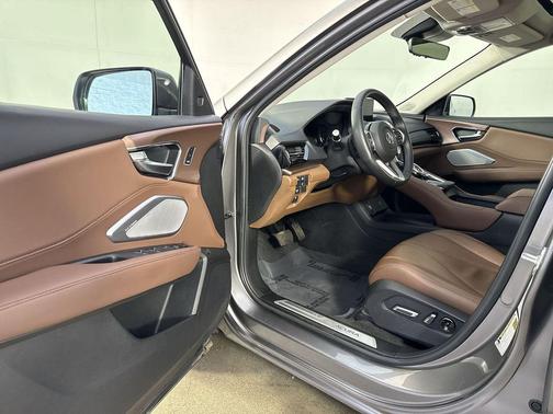 Majestic Black Pearl 2023 Acura RDX Technology Package