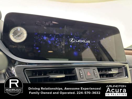 2024 Lexus ES 300h Base