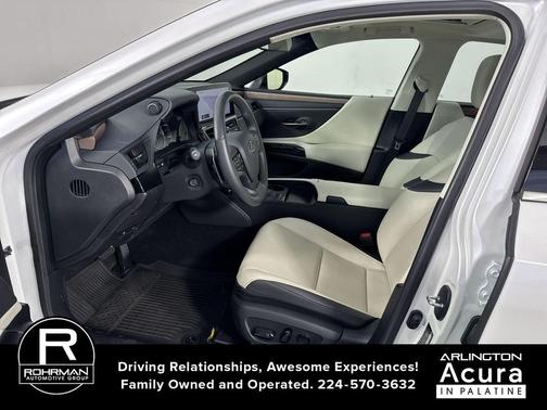 2024 Lexus ES 300h Base