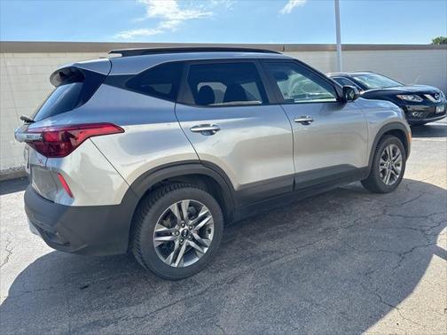 2021 Kia Seltos S