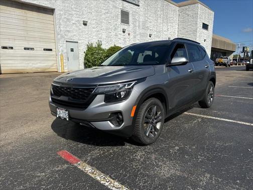 2021 Kia Seltos S