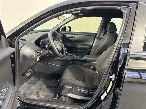 2025 Honda HR-V AWD Sport