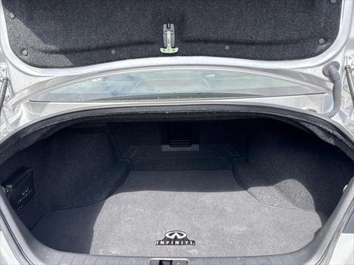 2019 INFINITI Q70 3.7X LUXE