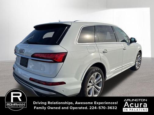 2025 Audi Q7 55 Premium Plus