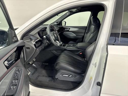 2025 Acura MDX A-SPEC Advance Package