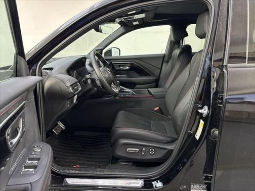2025 Acura ADX w/A-Spec Advance Package