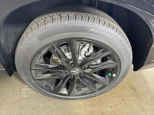 2025 Acura ADX w/A-Spec Advance Package
