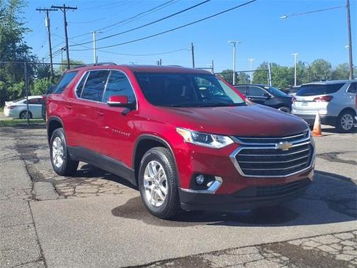 2020 Chevrolet Traverse LT Cloth