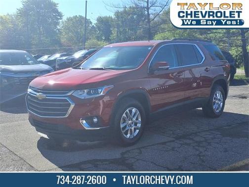 2020 Chevrolet Traverse LT Cloth