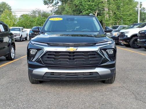 Mosaic Black Metallic 2024 Chevrolet Trailblazer LT