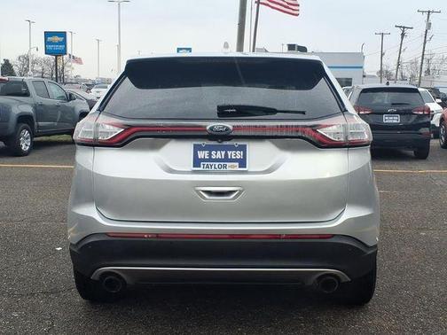 Ingot Silver 2018 Ford Edge SEL
