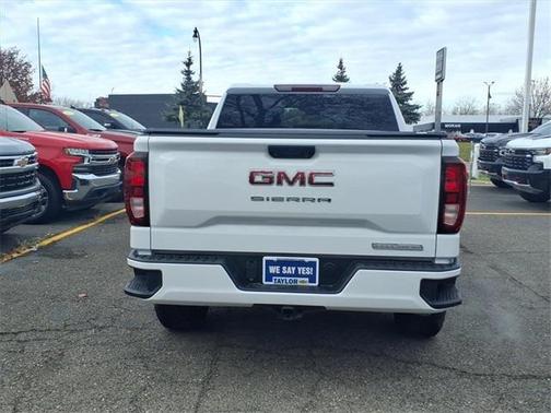 2025 GMC Sierra 1500 Elevation