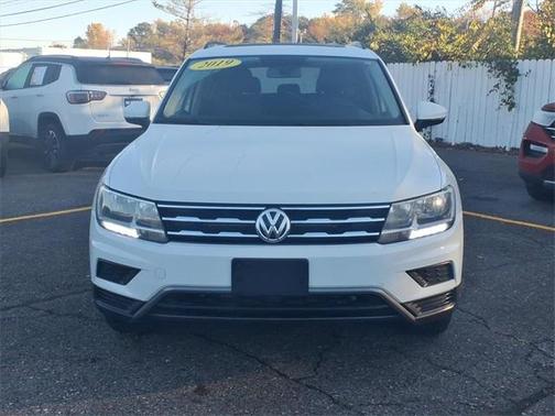 2019 Volkswagen Tiguan 2.0T SE