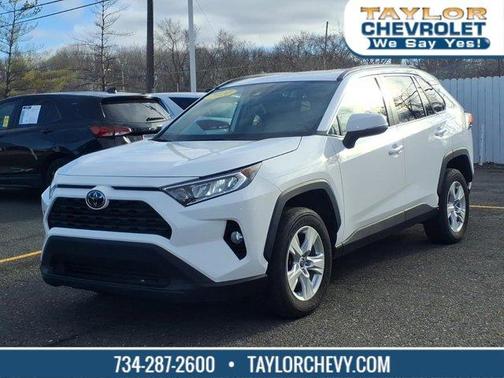 2021 Toyota RAV4 XLE