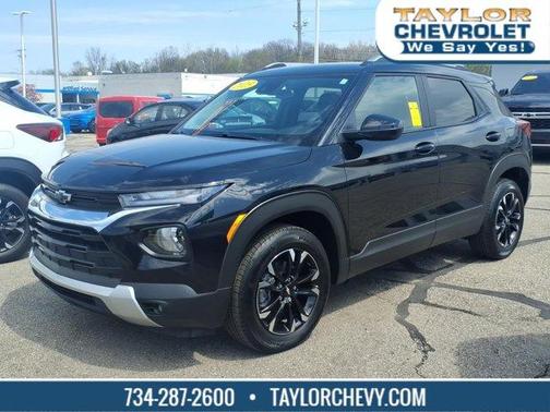 Mosaic Black Metallic 2023 Chevrolet Trailblazer LT