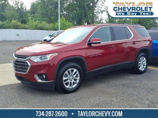 Cajun Red Tintcoat 2019 Chevrolet Traverse LT Cloth