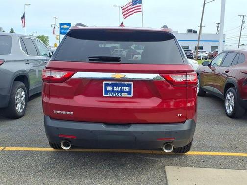 Cajun Red Tintcoat 2019 Chevrolet Traverse LT Cloth