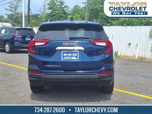 2022 GMC Terrain SLE