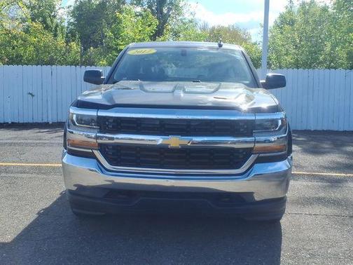 Black 2017 Chevrolet Silverado 1500 LT
