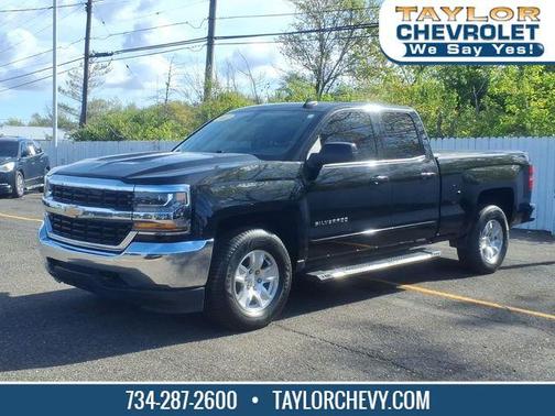 Black 2017 Chevrolet Silverado 1500 LT