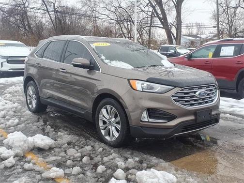 2019 Ford Edge Titanium