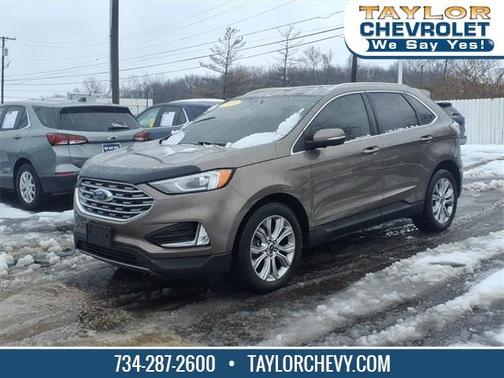 2019 Ford Edge Titanium