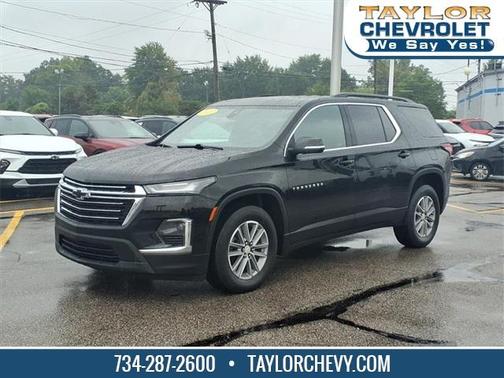2022 Chevrolet Traverse LT Cloth